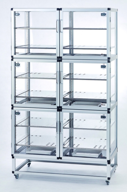 DESICCATOR CABINET WALL